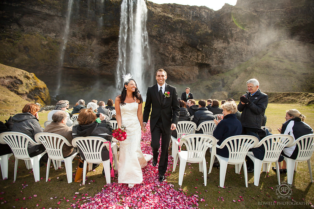 Southern Iceland Post Wedding Session (Iceland Honeymoon) | Iceland Wedding  Planner
