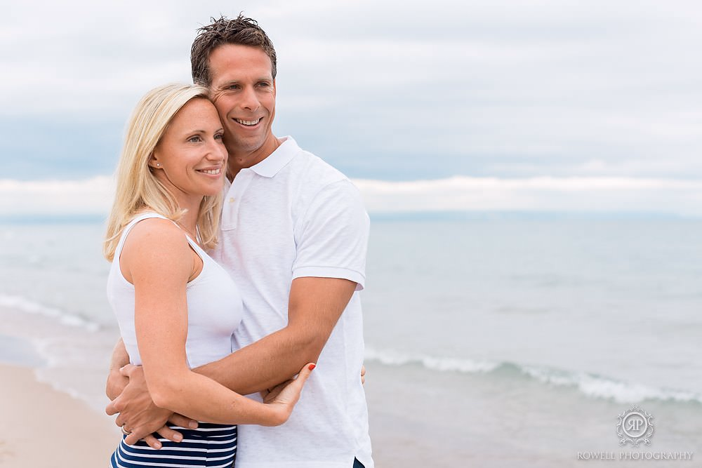 couples photography on wasaga beach