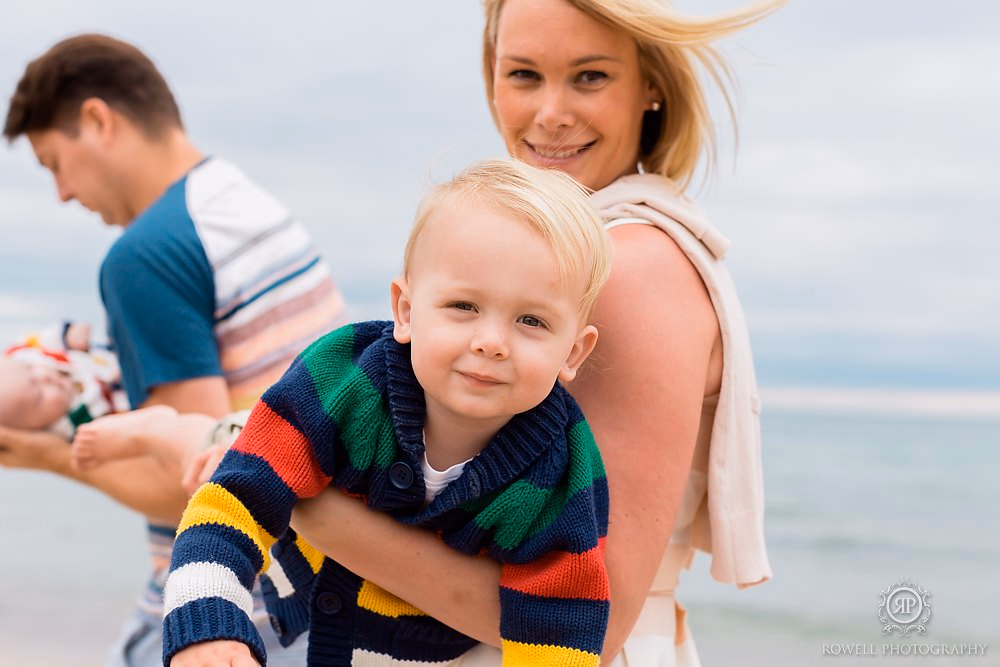 family photos at wasaga beach canada